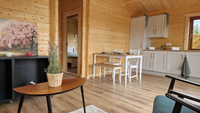 Emer 2 Bed Log Cabin - Image 34