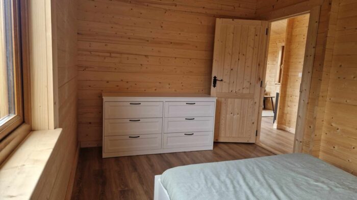 Emer 2 Bed Log Cabin - Image 36
