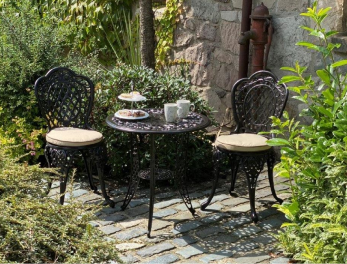 Ballygowan Bistro Set - Image 2
