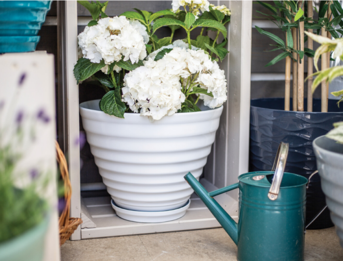 Vale Planter White With Built In Saucer - Image 2